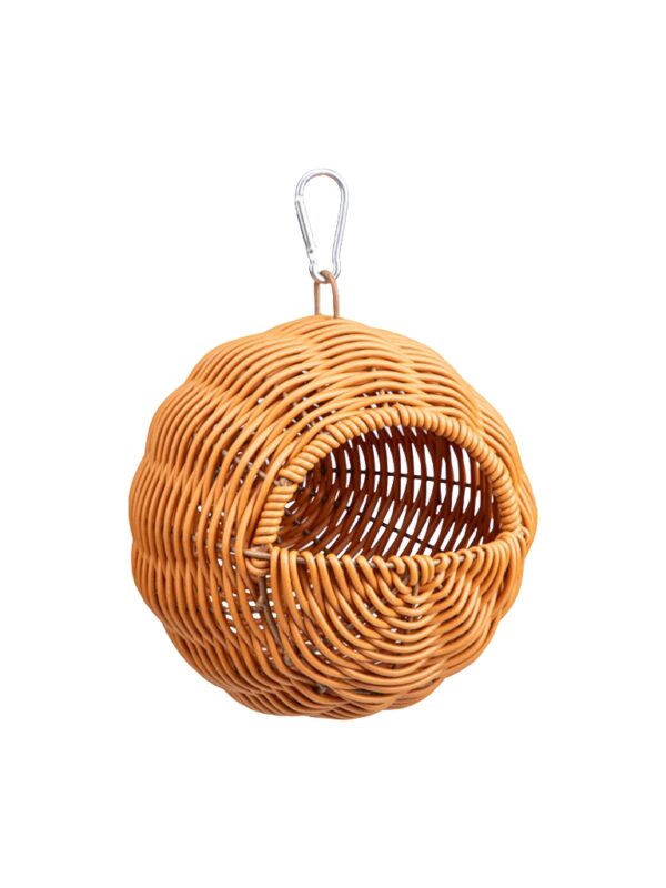 E839E7E5ECCD10FDA6D16385B3A2D45E Wicker birdhouse